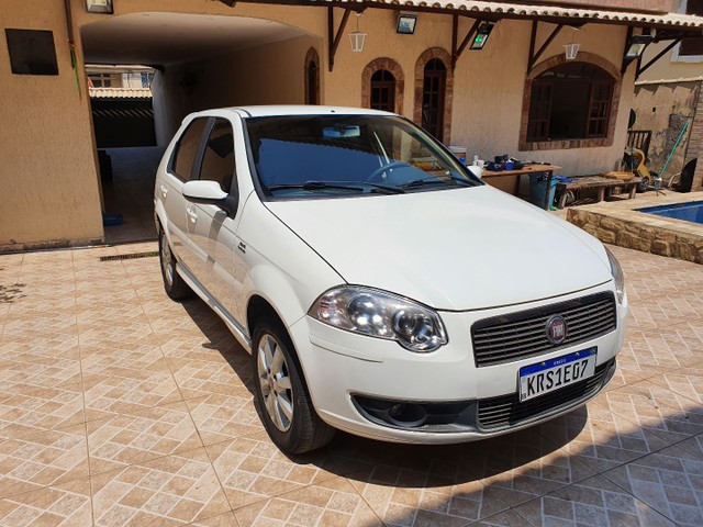 PALIO ESSENCE 1.6 TOP IMPECÁVEL