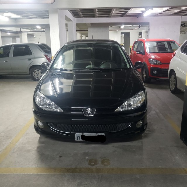 PEUGEOT 206
