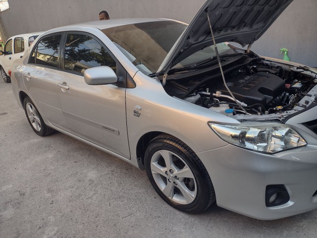 COROLLA GLI 1.8 FLEX AUTOMÁTICO