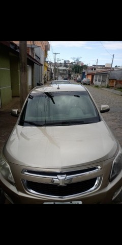 VEÍCULO COMPLETO.