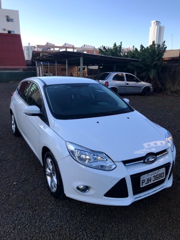 FORD FOCUS 1.6 HB 2015