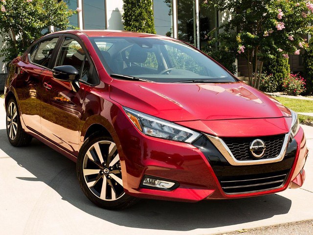 NISSAN VERSA ADVANCE 1.6  FLEX   AUT 