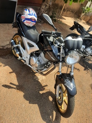 MOTO TWISTER