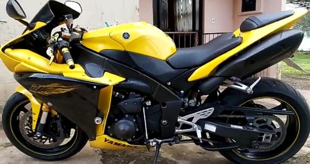 Sucata de moto para retirada de peças Yamaha R1 crossplane 2009/2010 - Foto 7