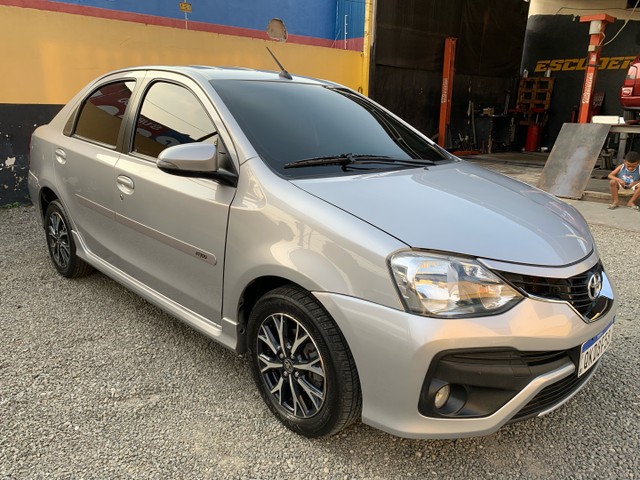 TOYOTA ETIOS 2017 PLATINUM TOP DE LINHA