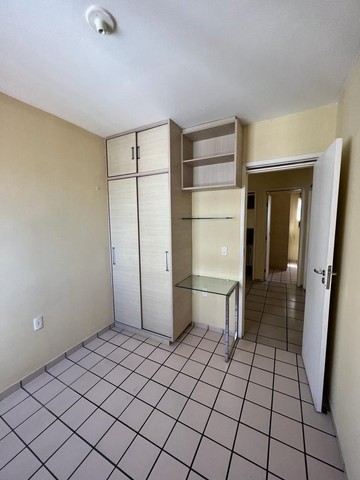 Apartamento com 90m2, 03 quartos, armários, 01 vaga de garagem, bairro São Gerardo. - Foto 10