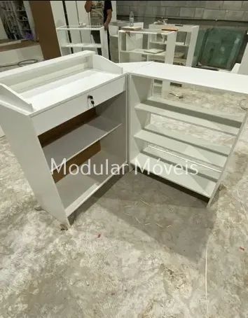 Balcão Caixa em L + Balcão Vitrine - Foto 2