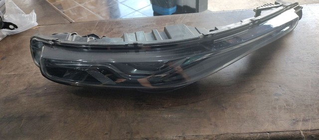 Farol Toro led com reator