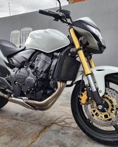 CB 600F Hornet