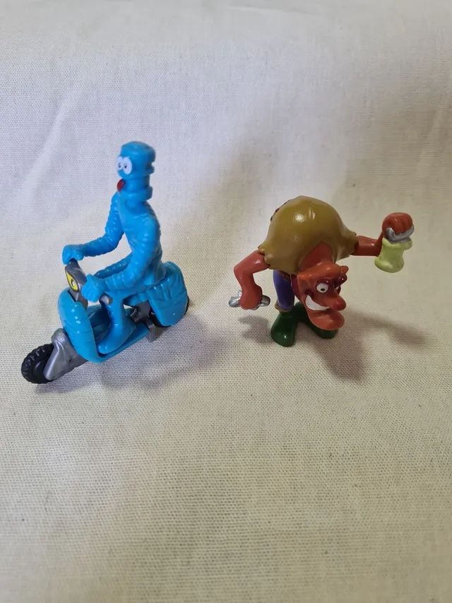 Kinder ovo monstrons anos 90 - Foto 2