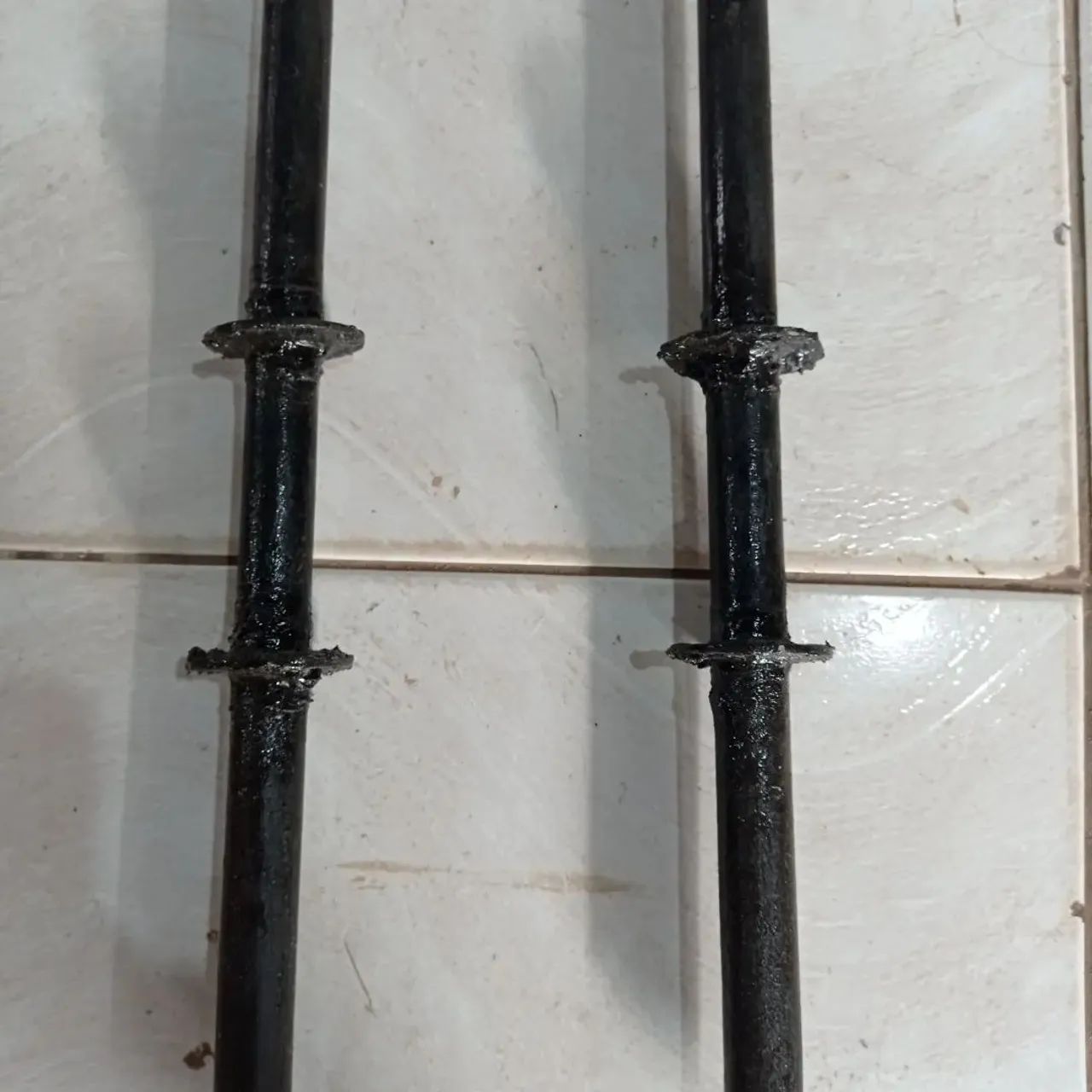 Halterzinho de ferro maciço