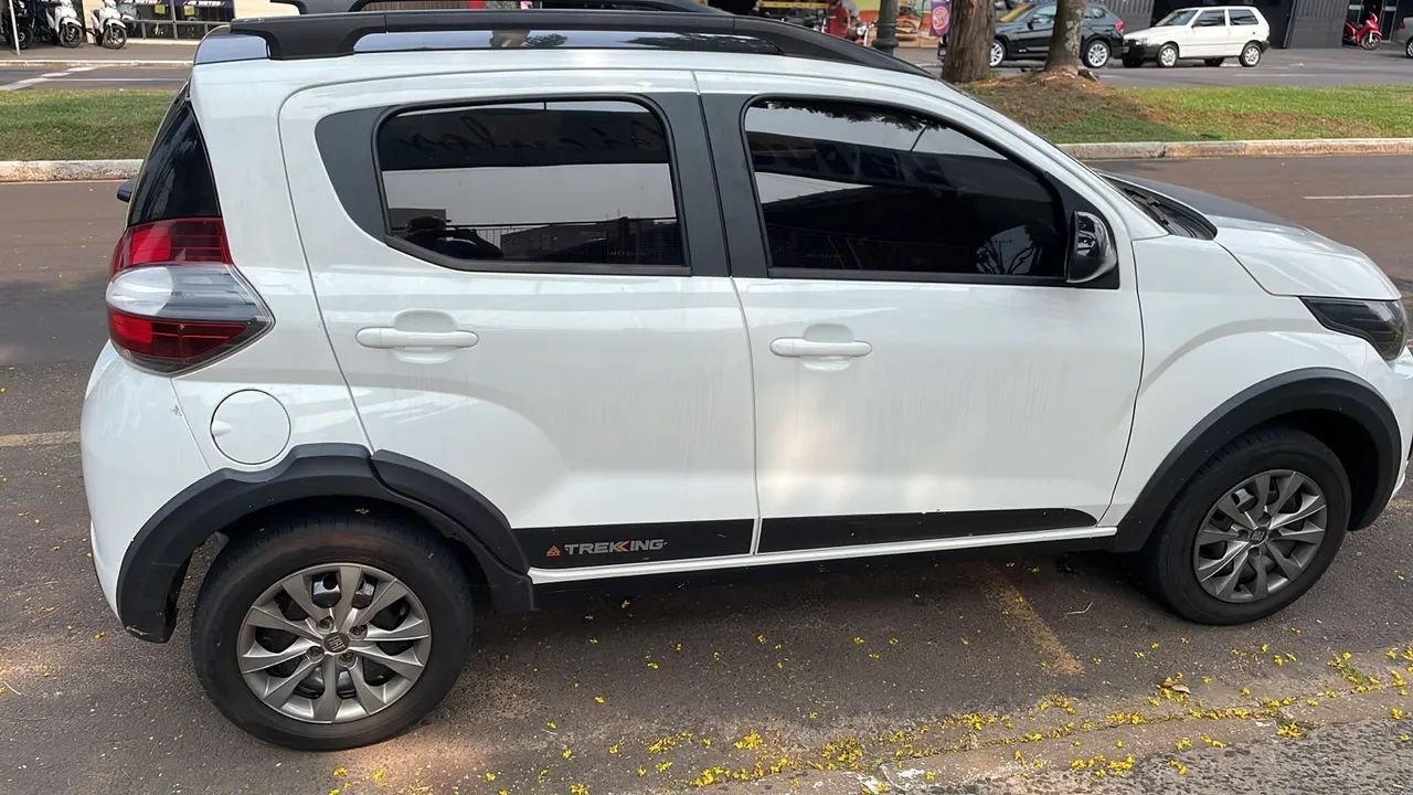 Fiat - Mobi 1.0 Trekking  - Foto 2