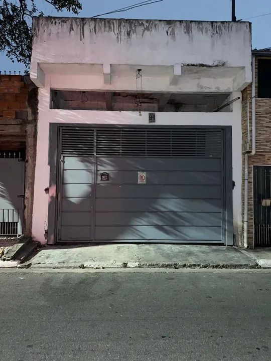 PORTÃO BASCULANTE AUTOMÁTICO