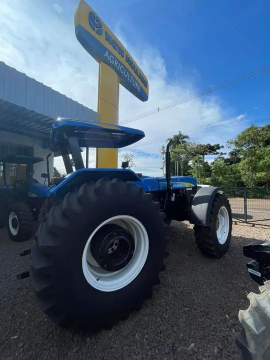 TRATOR 7630, MARCA NEW HOLLAND 2008 - Foto 4