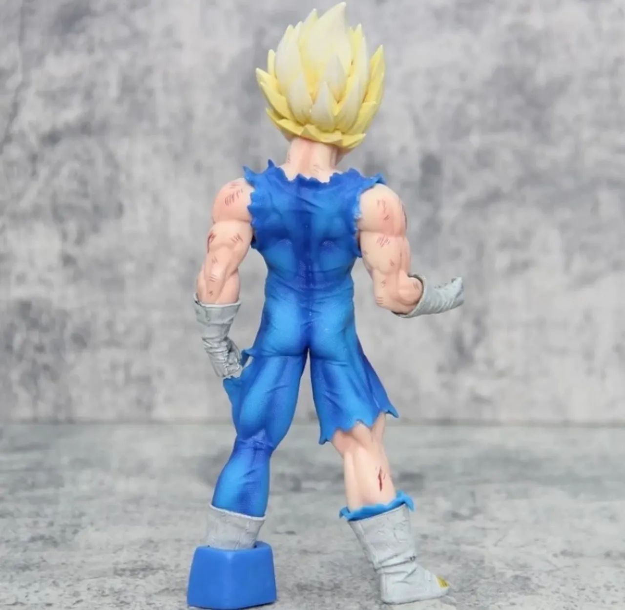 Boneco Vegeta SSJ - Dragon Ball Z - Foto 2