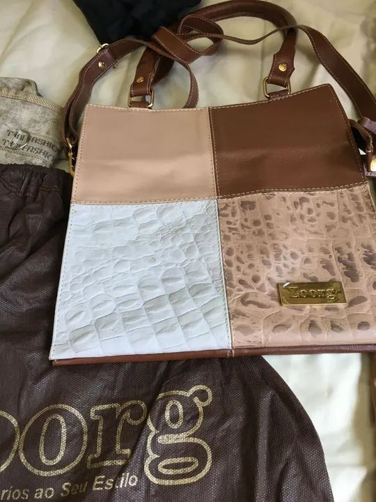 Bolsa de Ombro  em Couro - Multicolorida