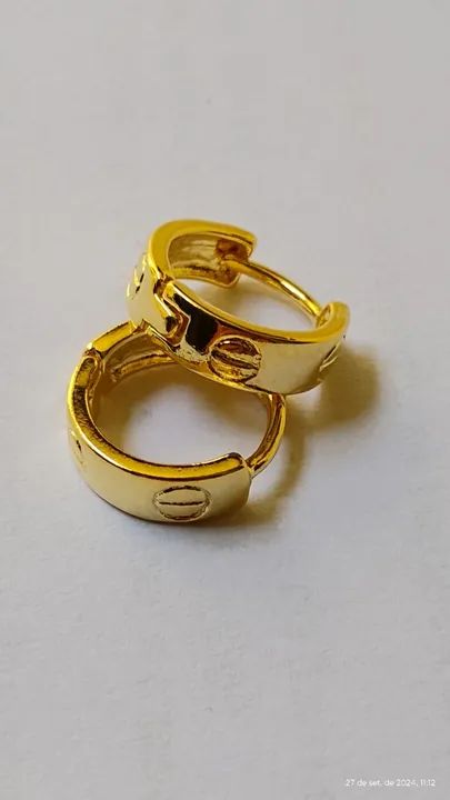 Par de Brinco Liso e Folheado a ouro 18k - Foto 2