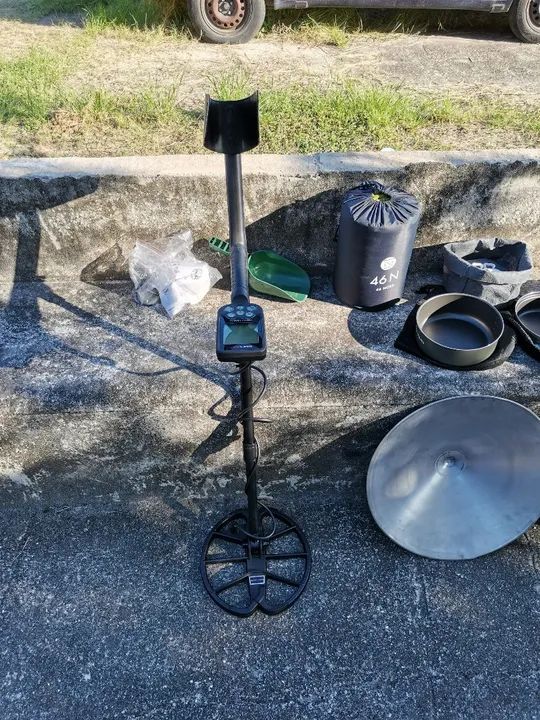 Sobrevivência camping muito material, vendo tudo