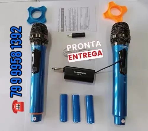 Microfone nova sem fio na caixa recarregável 