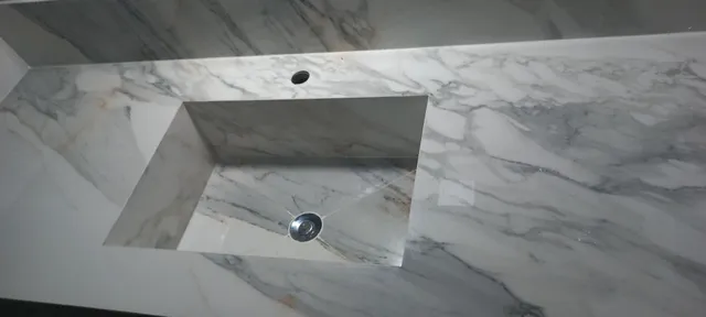 Pia e Nicho em Porcelanato