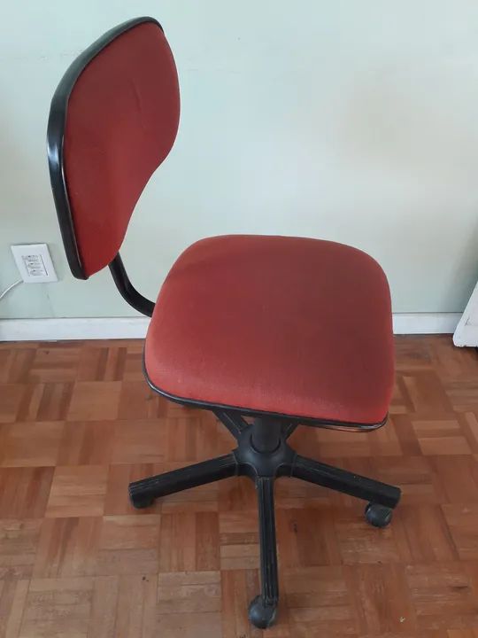 Cadeira Giratória de Escritório Secretária com Rodinhas Vermelho Vinho - Foto 5