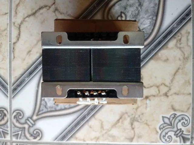Transformador Dagnall D 3682 100 VA - Foto 3
