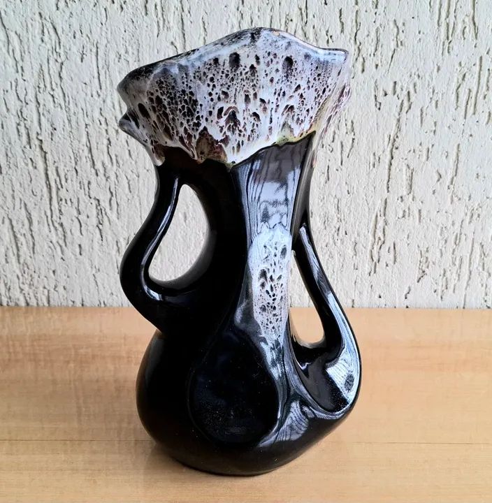Antigo vaso em cerâmica esmaltada anos 60 - Foto 2
