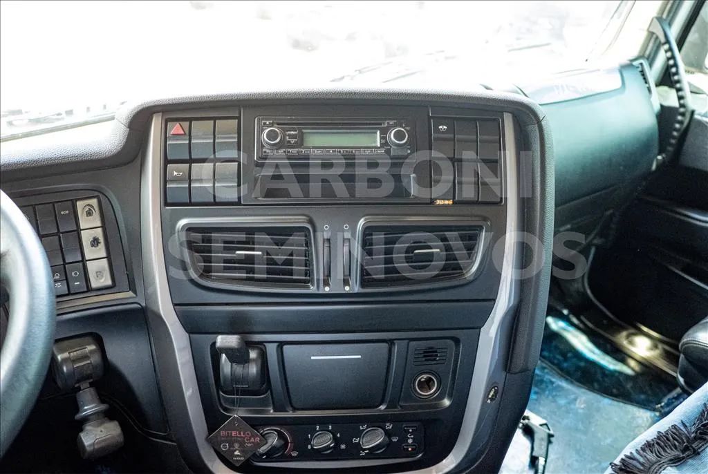 IVECO HI WAY 800S56TZ 6X4, ANO 2018/19 - Foto 5