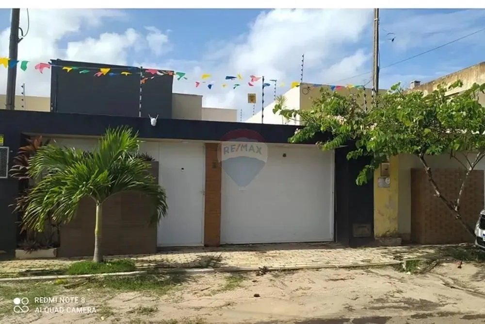 Belíssima casa a venda a Venda Loteamento Via Mares