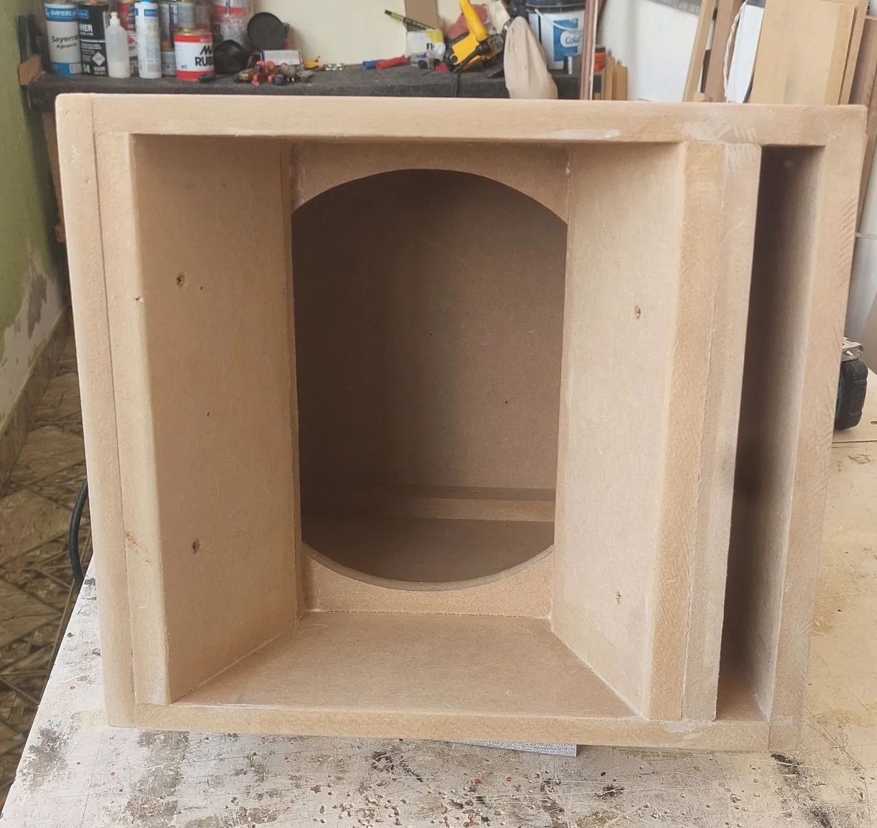 Caixa para Médio grave, vertical, 10 polegadas 64407622204289121