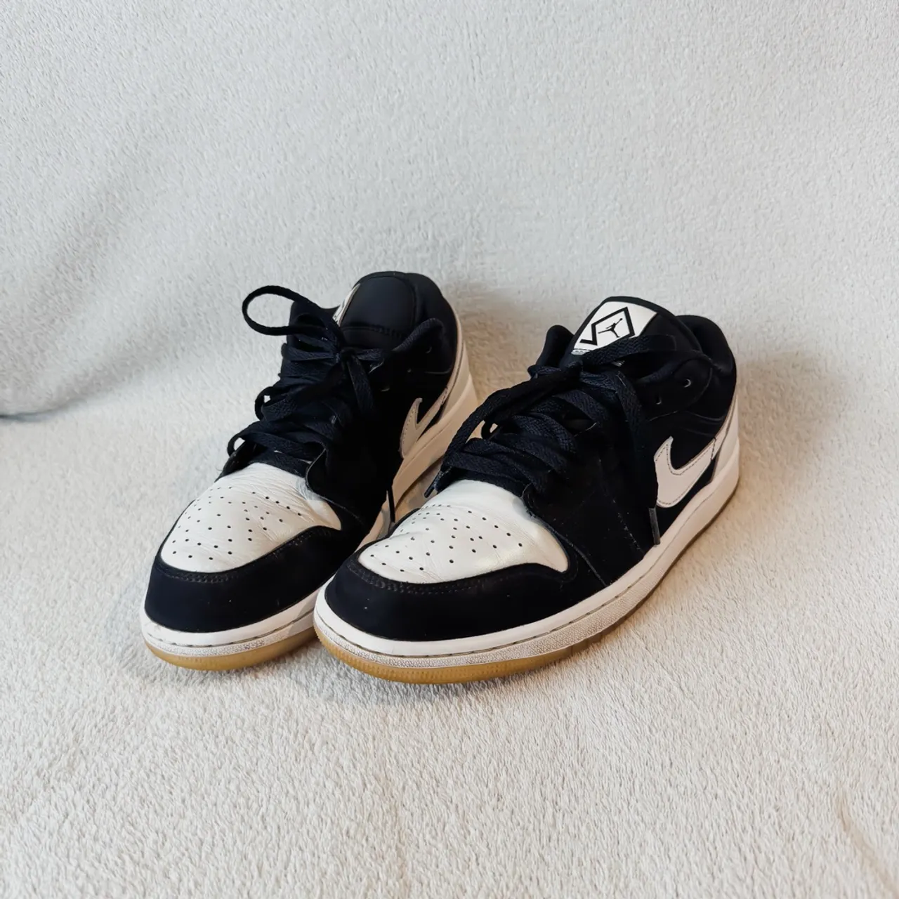 Nike Air Jordan 1 Low SE Diamond