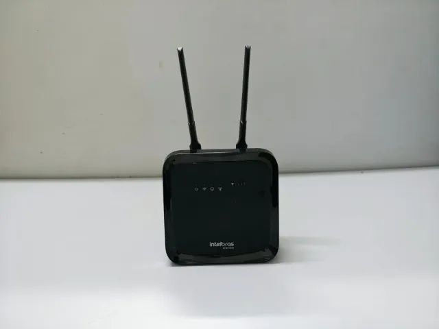 Interface Celular 4G Com Wi-Fi Intelbras ICW 4002