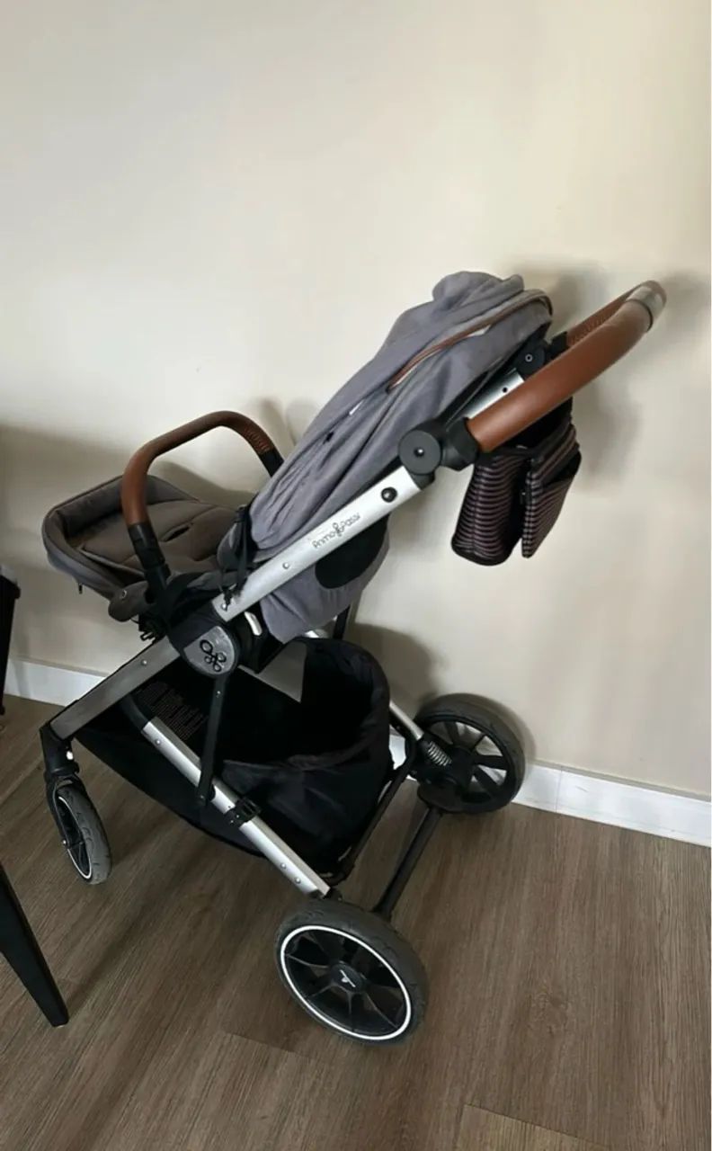 Carrinho importado de Bebê Primo Passi - Foto 2