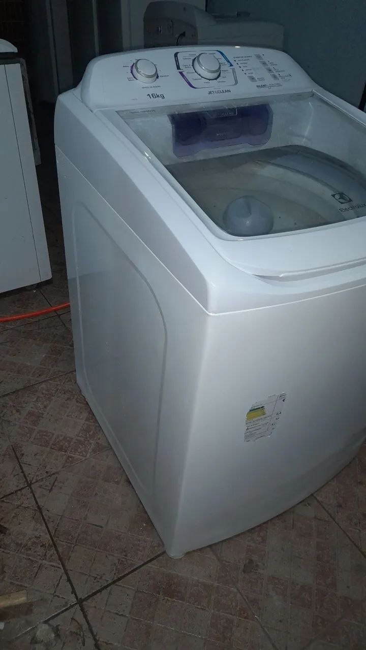 Lava Roupas Automática Electrolux 16kg - Foto 2