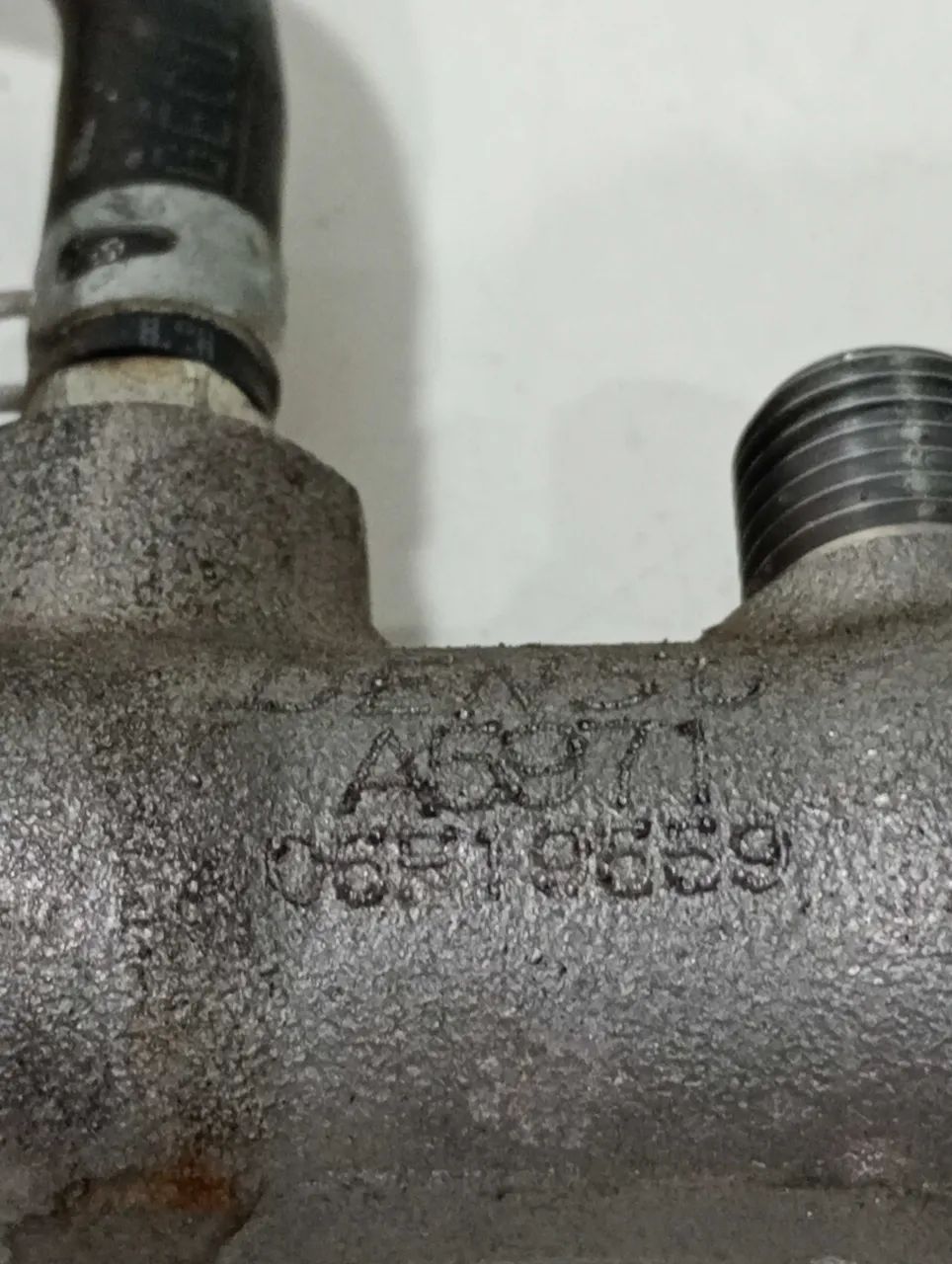 Flauta Common Rail Hilux 2.8 204cv 2021 - Foto 4