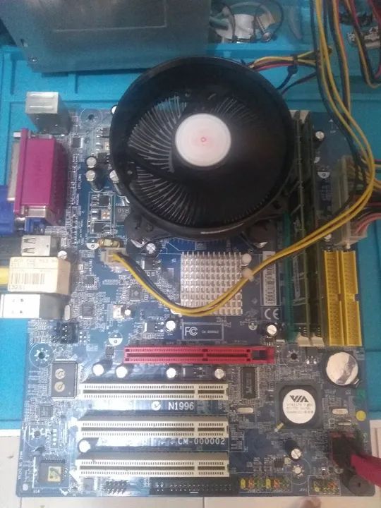 Placa-Mãe MSI MS-7211 socket 775