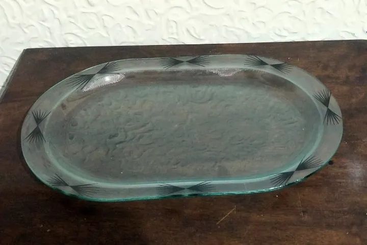 Travessa em Vidro Transparente - Estilo Oriental com estampa grafada, pontilhada - Foto 2