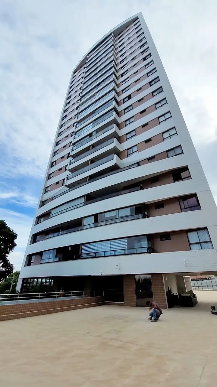 Apartamento com 108 m², com 4 quartos, sendo 02 com suites em Capim Macio - Natal - RN