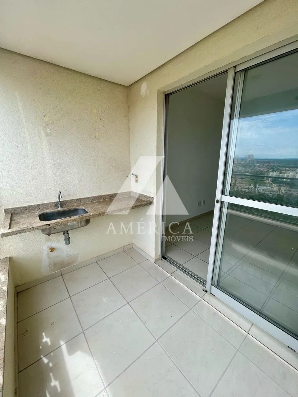 Imóvel para venda com 76 metros quadrados com 3 quartos em Quilombo - Cuiabá - MT - Foto 3
