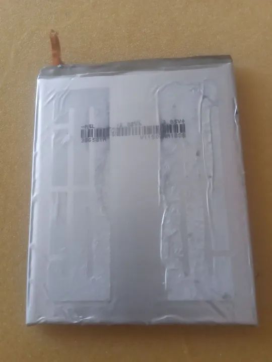 Bateria e caixa de chip Samsung A10 - Foto 2