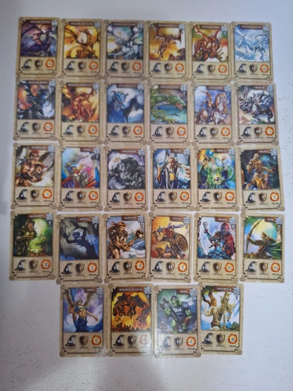 Cards Dracomania Elma Chips (Coleção faltando 4)