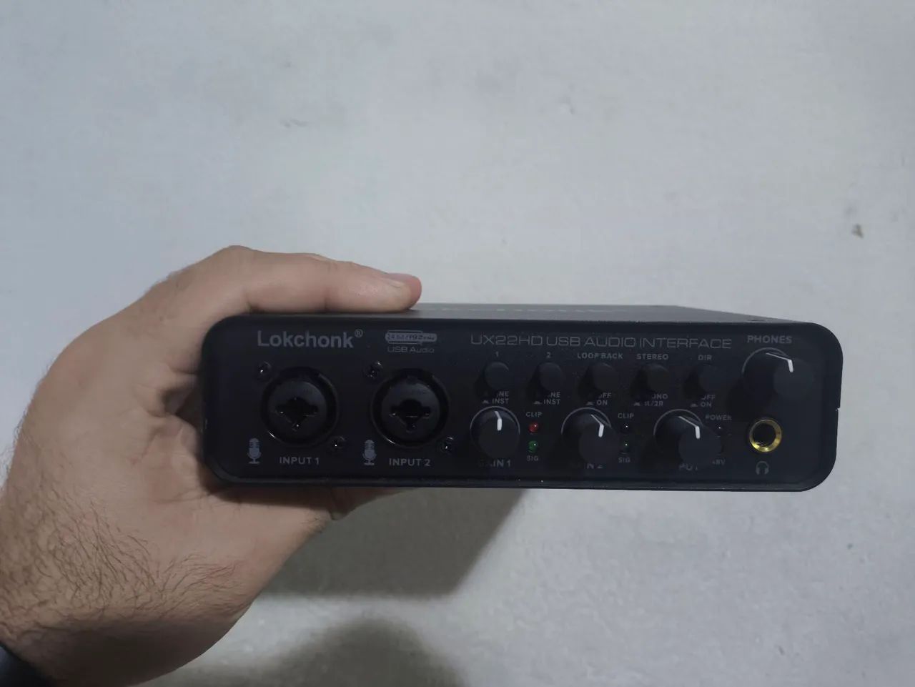 Interface de Áudio Lokchonk UX22HD 2x2 24Bit/192kHz - Foto 3