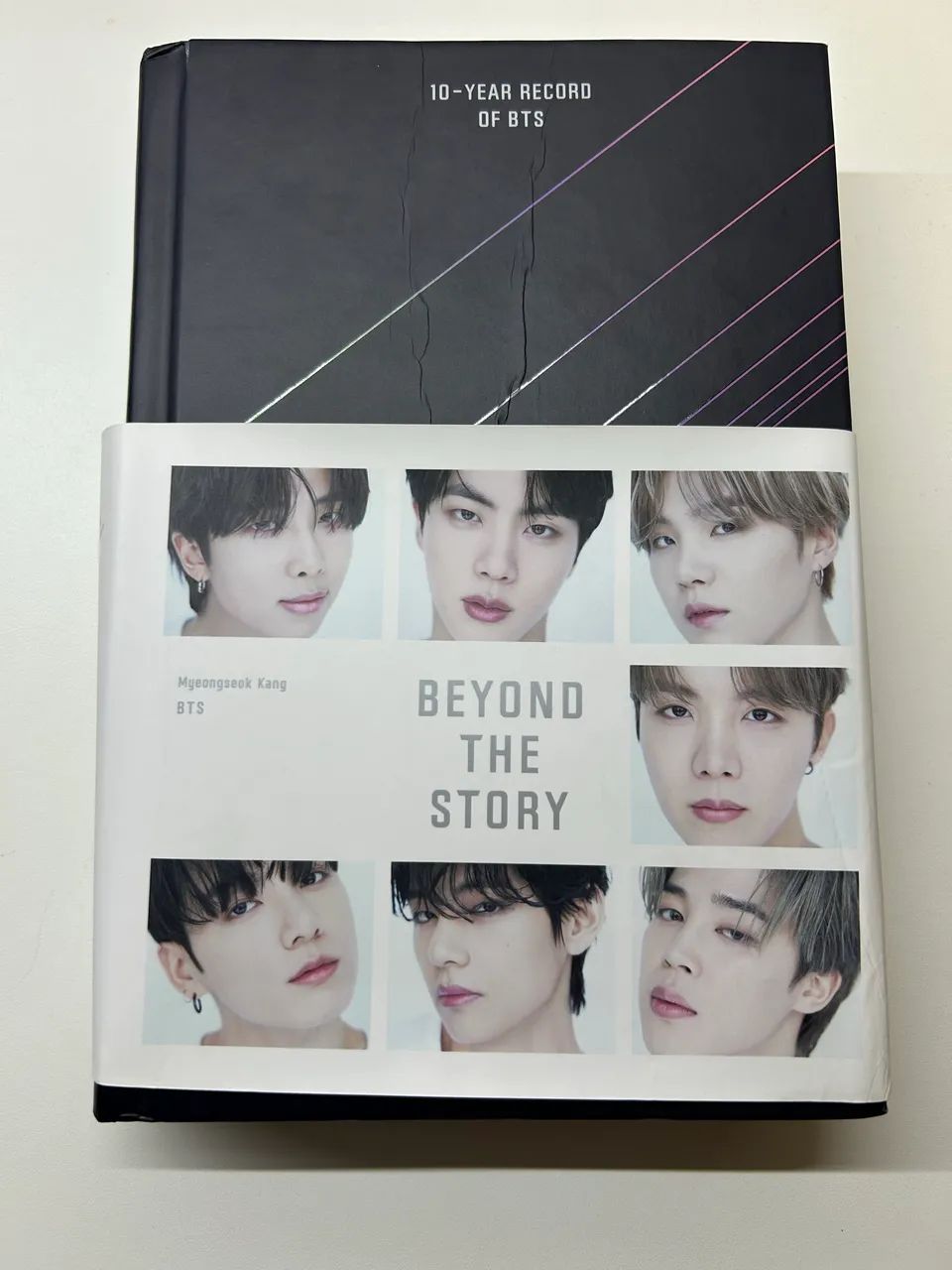 Livro Beyond The Story BTS - em Inglês