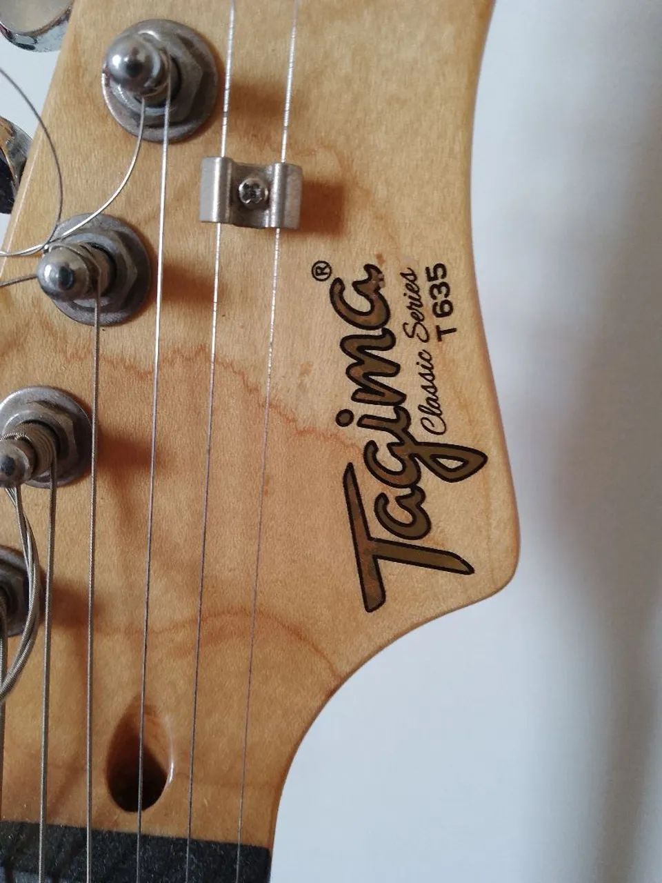 Guitarra TagimaT635 - Foto 4