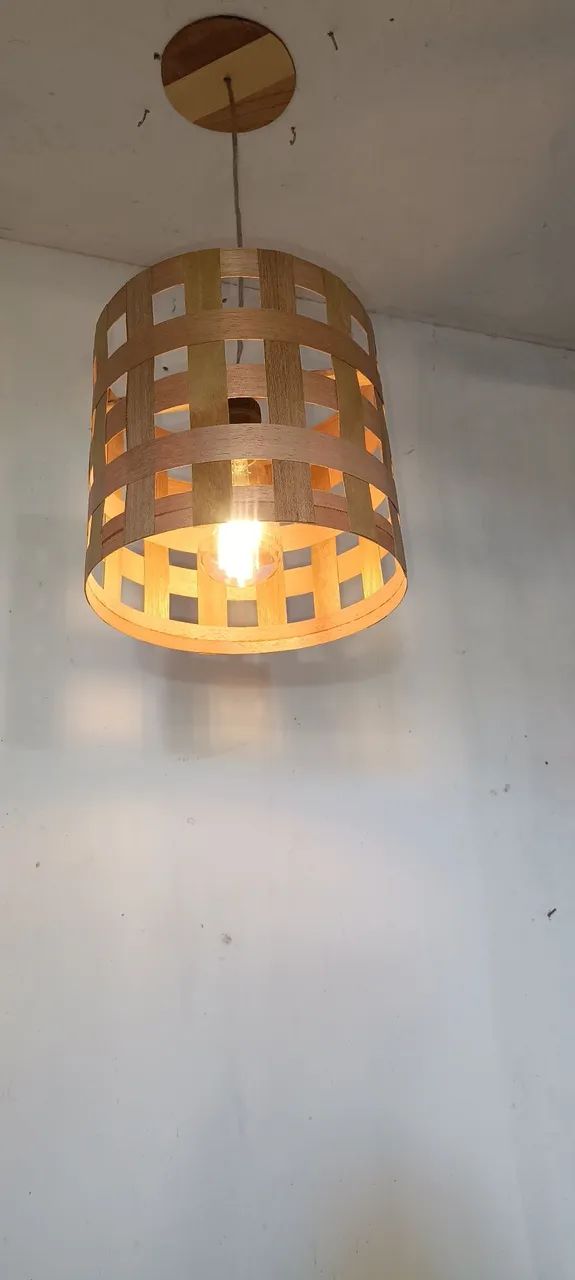 Luminária de Teto Artesanal em Madeira - Foto 4
