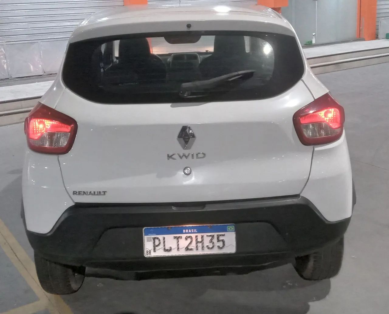 ALUGO CARRO PARA UBER E 99POP - Foto 2