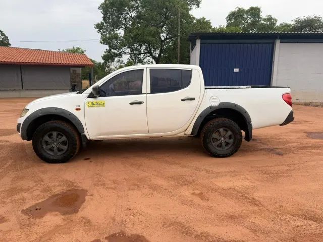 Mitsubishi Triton GL  - Foto 3