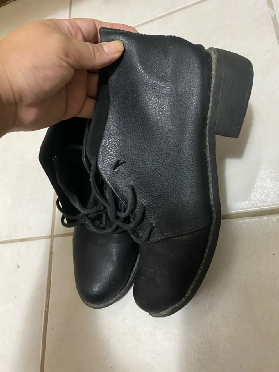 Botas Femininas Preta e sapatilha Santa lola