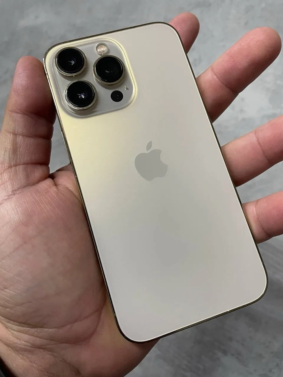 Iphone 13 Pro 5G 128gb Gold todo original bateria em 86% 12X no cartão VENDO/TROCO