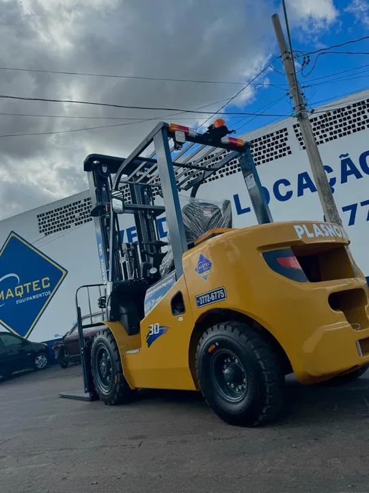Empilhadeira 3T | Torre de 6mts| Ideal para Bag de café - Foto 2